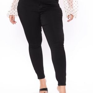 Fashion Nova Black Jean NWT Plus Size
